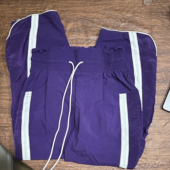 Free People Movement Champ Is Here Pants - Purple NWOT - Picture 3 of 6